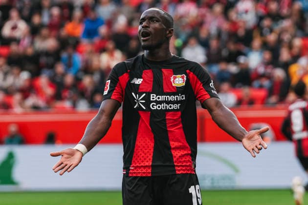 20.09.2026, xjmrgnx, Fussball 1.Bundesliga, Bayer 04 Leverkusen - RB Leipzig v.l. Moussa Diaby (19, Leverkusen) ärgert sich und gestikuliert mit den Händen (DFL DFB REGULATIONS PROHIBIT ANY USE OF PHOTOGRAPHS as IMAGE SEQUENCES and or QUASI-VIDEO) Leverkusen