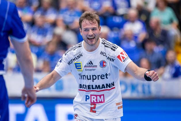 Frieder Bandlow (HC Erlangen, 02) jubelt nach einem Tor GER, TBV Lemgo Lippe vs. HC Erlangen, Handball, 1. Bundesliga, 5. Spieltag, Spielzeit 2026 2027, 20.09.2026 GER, TBV Lemgo Lippe vs. HC Erlangen, Handball, 1. Bundesliga, 5. Spieltag, Spielzeit 2026 2027, 20.09.2026 Lemgo Copyright: xEibner-Pressefoto JanxRollingerx EP_JSK