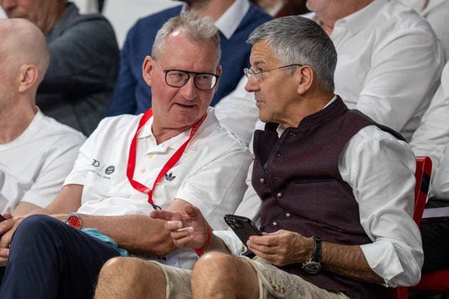 1. Vizepraesidenten Prof. Dr. Dieter Mayer (FC Bayern Muenchen), Vereinspraesident Herbert Hainer (FC Bayern Muenchen), FC Bayern Basketball - BMA365 Bamberg Baskets, BBL, 1. Spieltag, 20.09.2026 Muenchen Bayern Deutschland