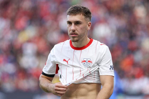 Brajan Gruda (RB Leipzig) schaut waehrend des Spiels der 1. Bundesliga zwischen Bayer 04 Leverkusen und RB Leipzig, BayArena am 20. September 2026 in Leverkusen, Deutschland. (Foto von Oliver Kaelke DeFodi Images) +++ Brajan Gruda (RB Leipzig) looks on during the Bundesliga match between Bayer 04 Leverkusen and RB Leipzig at BayArena on September 20, 2026 in Leverkusen, Germany. (Photo by Oliver Kaelke DeFodi Images) DFB DFL REGULATIONS PROHIBIT ANY USE OF PHOTOGRAPHS AS IMAGE SEQUENCES AND OR QUASI-VIDEO. (Photo by Oliver Kaelke DeFodi Images) -