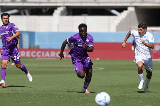 Serie A football match 2025 26 season: Fiorentina vs. Napoli Wilfried Gnonto of AC Fiorentina During the 2026 27 Italian Serie A football match between AC Fiorentina and SSC Napoli, held on September 20, 2026, at the Artemio Franchi Stadium in Florence. Firenze stadio Artemio Franchi Toscana ITALIA Copyright: xFABIOxSASSOxFabioxSassox 2L8A4911