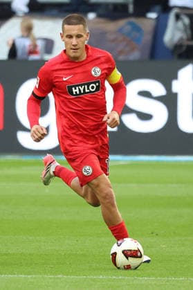 20.09.2026, xrekx, Fussball 1.Bundesliga, FC Schalke 04 - SV Elversberg v.l. Lukas Pinckert (SV 07 Elversberg) (DFL DFB REGULATIONS PROHIBIT ANY USE OF PHOTOGRAPHS as IMAGE SEQUENCES and or QUASI-VIDEO) Gelsenkirchen