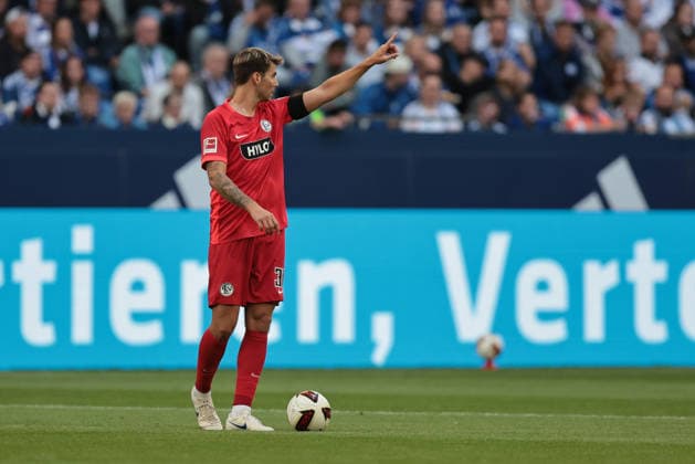 Maximilian Rohr (SV 07 Elversberg) beim Spiel der 1. Bundesliga (Saison 2026 27) FC Schalke 04 - SV Elversberg - Copyright: Thomas Pakusch
