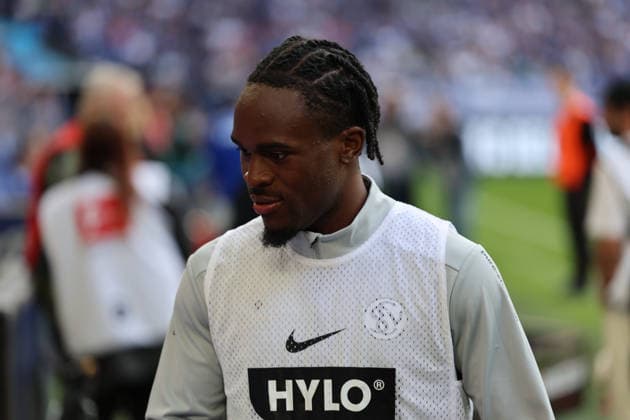 Gelsenkirchen, Deutschland 20. September 2026: 1. BL - 2026 2027 - Sp. 4 - FC Schalke 04 gegen SV Elversberg Im Bild: Noel Futkeu (SV) DFB DFL regulations prohibit any use of photographs as image sequences and or quasi-video Veltins Arena Nordrhein Westfalen Copyright: xFotostandx xFWMEDIAx