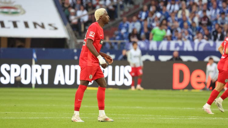 20.09.2026, xrekx, Fussball 1.Bundesliga, FC Schalke 04 - SV Elversberg v.l. David Mokwa (SV 07 Elversberg) (DFL DFB REGULATIONS PROHIBIT ANY USE OF PHOTOGRAPHS as IMAGE SEQUENCES and or QUASI-VIDEO) Gelsenkirchen