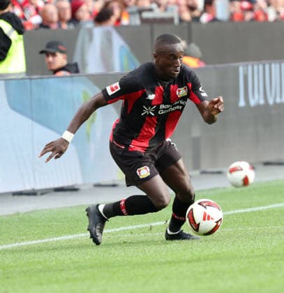 20.09.2026; Fussball; GER; Saison 2026 2027 ; 1.Bundesliga; 4.Spieltag. : Bayer 04 Leverkusen --- RB Leipzig : Moussa Diaby (19 B04) setzt zum Sprint an und ist weg ! DFL REGULATIONS PROHIBIT ANY USE OF PHOTOGRAPHS AS IMAGE SEQENCES AND OR QUASI-VIDEO. 1.Fussball-Bundesliga : 20.09.2026 Fussball; GER; Saison 2026 2027 ; 1.Bundesliga; 4. Spieltag. Bayer 04 Leverkusen--RB Leipzig :