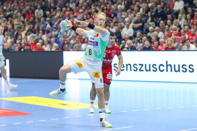 20.09.2026, xgox, Handball - Opel HBL MT Melsungen - SC Magdeburg emspor, v.l. Matthias Musche (Magdeburg, 6) beim Siebenmeter Kassel