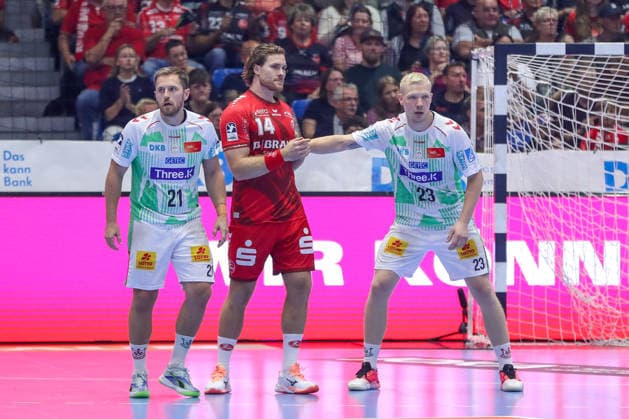 20.09.2026, xgox, Handball - Opel HBL MT Melsungen - SC Magdeburg emspor, v.l. Albin Lagergren (Magdeburg, 21), Johannes Golla (Melsungen, 14), Magnus Saugstrup (Magdeburg, 23) Zweikampf, Duell, Kampf, tackle Kassel