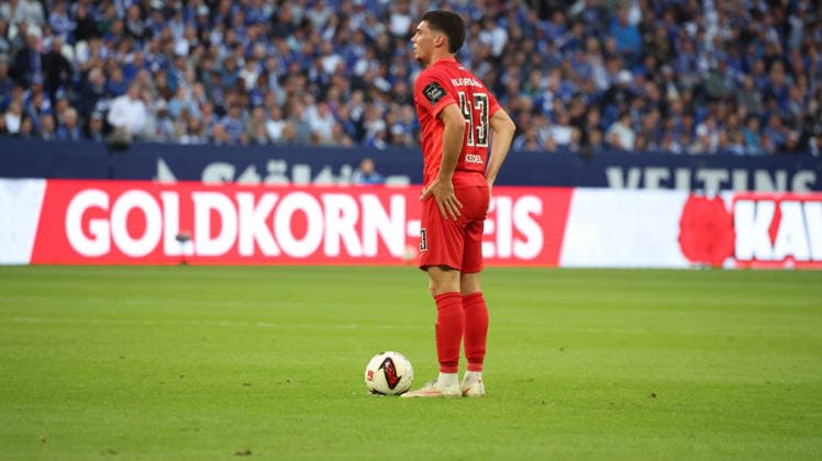 20.09.2026, xrekx, Fussball 1.Bundesliga, FC Schalke 04 - SV Elversberg v.l. Felix Keidel (SV 07 Elversberg) (DFL DFB REGULATIONS PROHIBIT ANY USE OF PHOTOGRAPHS as IMAGE SEQUENCES and or QUASI-VIDEO) Gelsenkirchen