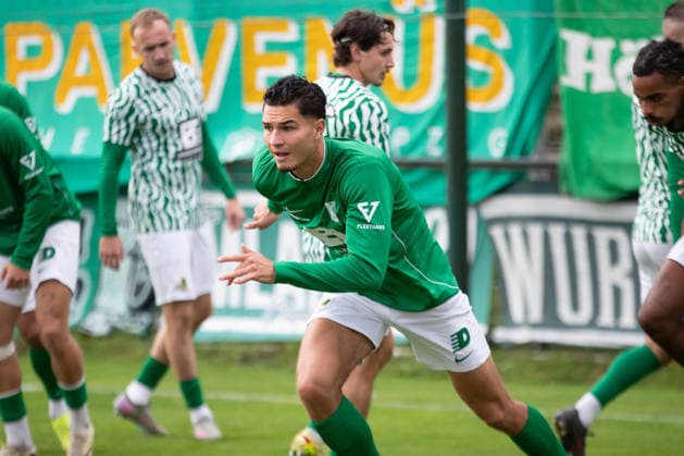 Fußball Regionalliga Nordost: BSG Chemie Leipzig - Chemnitzer FC; 20.09.2026 Marc Enke (5, Chemie Leipzig) während der Erwärmung, Training. Fußball, Regionalliga Nordost, Saison 2026 2027, 10. Spieltag: BSG Chemie Leipzig vs. Chemnitzer FC am 20.09.2026 im Alfred-Kunze-Sportpark, Leipzig Leutzsch. Copyright: xBEAUTIFULxSPORTS JanxKaeferx