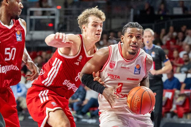 Tobias Jensen 8 (FC Bayern Basketball), Jordan Wright 3 (BMA365 Bamberg Baskets), FC Bayern Basketball - BMA365 Bamberg Baskets, BBL, 1. Spieltag, 20.09.2026 Muenchen Bayern Deutschland