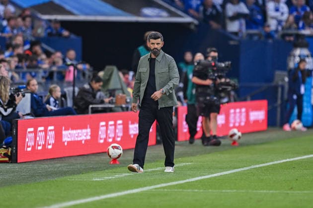20.09.2026, Fussball, Saison 2026 2027, Bundesliga, FC Schalke 04 - SV Elversberg, Trainer Miron Muslic (FC Schalke 04) xRHR-FOTO YYx Copyright: KROEGER RHR-FOTOx RHR-FOTO YY