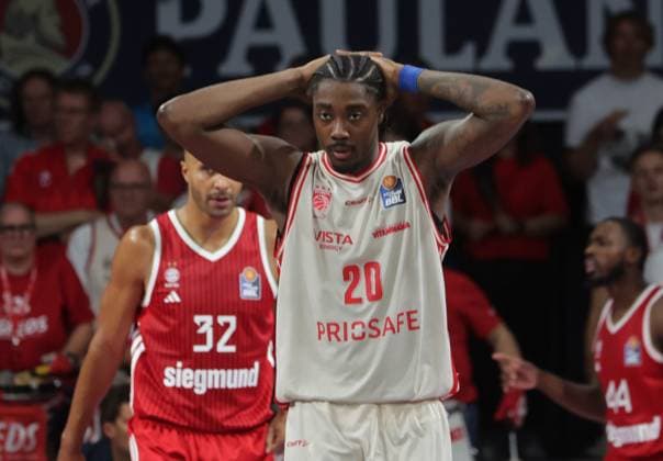 Enttaeuscht . . . Bambergs 20 WARD. Basketball, Bundesliga, Bayern Muenchen - Bamberg Baskets, am 20.09.2026 in Muenchen, Deutschland. Quelle Copyright Credit : Oryk HAIST