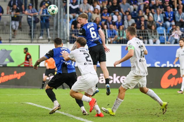 Joey Müller (SV Waldhof Mannheim, 6) köpft den Ball, Strafraumszene Fussball: 3. Liga, 7. Spieltag, SV Waldhof Mannheim vs. SC Preußen Münster am 20.09.2026 in Mannheim (Carl-Benz-Stadion), Deutschland 2026 Franz Reindel Mannheim Carl-Benz-Stadion Deutschland Copyright: xFranzxReindelx