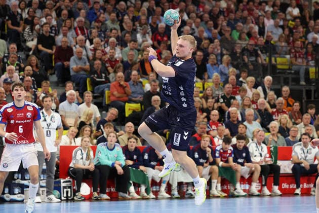 05.09.2026, xBHAx, Handball, Opel HBL, Saison 2026 2027, 1.HBL, SG Flensburg-Handewitt - Handball Club Hamburg, GGW Arena: Emil Bergholt (SG Flensburg-Handewitt 14) im Angriff Schleswig-Holstein Deutschkand