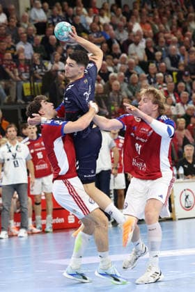 05.09.2026, xBHAx, Handball, Opel HBL, Saison 2026 2027, 1.HBL, SG Flensburg-Handewitt - Handball Club Hamburg, GGW Arena: Aymeric Minne (SG Flensburg-Handewitt 44) im Angriff Schleswig-Holstein Deutschkand