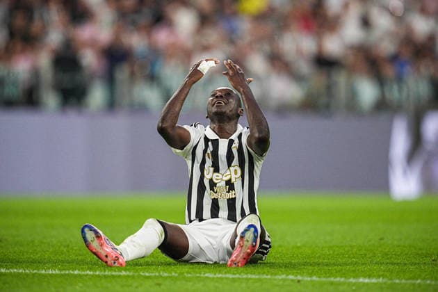 Juventus s Randal Kolo Muani reacts after missing a scoring chance during the Serie A soccer match between Juventus and Atalanta at the Allianz Stadium in Turin, north west Italy - Sunday, September 20, 2026. - Soccer .  Copyright: xMarcoxAlpozzi LaPressex