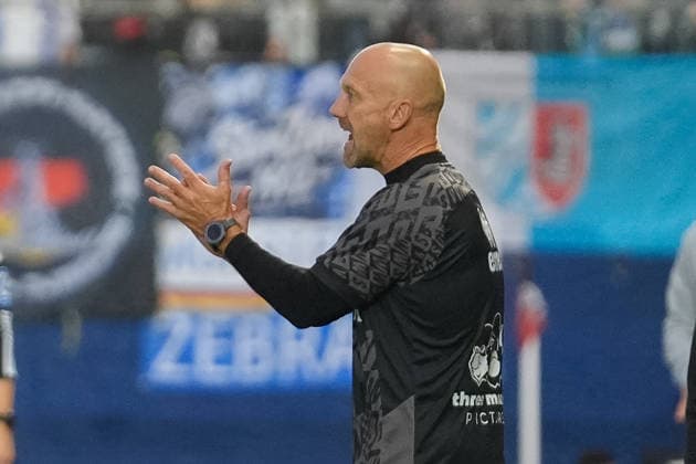 Deutschland: Fußball 3. Liga 2026 2027, 7. Spieltag - SV Wehen Wiesbaden vs MSV Duisburg - Brita-Arena (Wiesbaden): Frank Steinmetz (Cheftrainer SVW) Geste, Gestik, Emotion Copyright: xTobiasxWentzellx