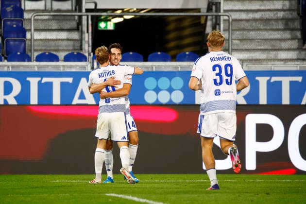 20.09.2026, xavx, Fussball 3.Liga, SV Wehen Wiesbaden - MSV Duisburg v.l. Dominik Kother (MSV Duisburg) celebrate the goal, Der Torjubel zum 0:2 Wiesbaden