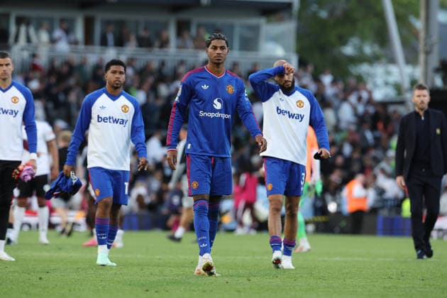 20th September 2026; Craven Cottage, London, England; Premier League Football, Fulham versus Manchester United, ManU Marcus Rashford of Manchester United approaching the Manchester United fans after the match JohnxPatrickxFletcher