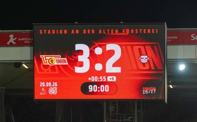 Fußball, Frauen, Saison 2026 2027, Google Pixel Frauen-Bundesliga (5. Spieltag), 1. FC Union Berlin - RB Leipzig, Anzeigetafel mit 3:2-Endstand, 20.09.2026, Copyright: xMatthiasxKochx