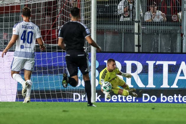 Fussball, 3.Liga Saison 2026 2027 7.Spieltag SV Wehen Wiesbaden - MSV Duisburg 20.09.2026, BRITA-Arena Max Braune (MSV Duisburg, 1) Wiesbaden BRITA-Arena Hessen Deutschland