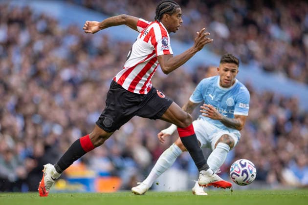 Manchester City v Sunderland - Premier League 2026 27 Dayann Methalie 6 of Sunderland A.F.C. in action during the Premier League match between Manchester City and Sunderland at the Etihad Stadium in Manchester, on September 20, 2026. Manchester Manchester United, ManU Kingdom  Copyright: xMIxNewsx originalFilename:fletcher-manchest260920_npCcg.jpg