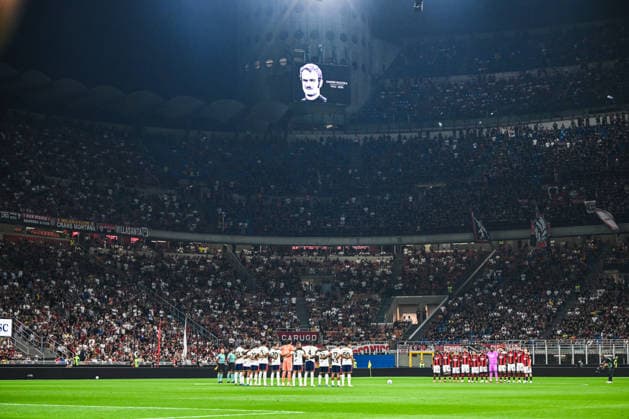 IPA88772766 - Players, officials, and fans observe a minute of silence in memory of Sandro Mazzola before the Italian Serie A soccer match between AC Milan and US Lecce on September 20, 2026, at the Giuseppe Meazza San Siro Stadium in Milan, Italy. Credit: Tiziano Ballabio  Copyright: xTizianoxBallabio IPAxSportx xx IPA88772766