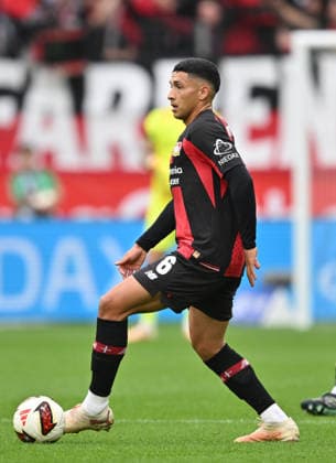 Ezequiel Fernandez (Bayer Leverkusen) Aktion. Fussball 1. Bundesliga, 4.Spieltag, Bayer 04 Leverkusen - RB Leipzig, am 20.09.2026 in Leverkusen Deutschland. DFL regulations prohibit any use of photographs as image sequences and or quasi-video Ã‚Â