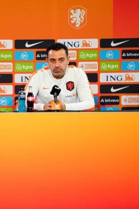ZEIST , 21-09-2026 , KNVB Campus , season 2026 2027 , Dutch Football , Picture shows Netherlands head coach Xavi Hernandez during a press conference, PK, Pressekonferenz for the Netherlands Press Conference Netherlands  x207373408x Copyright: