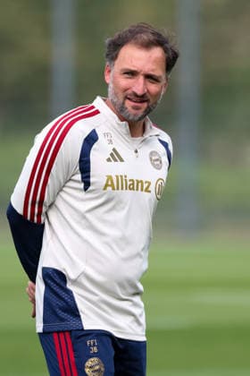 Jose Barcala (FC Bayern Muenchen, Chef-Trainer), GER, FC Bayern Muenchen Frauen Abschlusstraining, Fussball, UEFA Womens Champions League, Saison 2026 2027, 21.09.2026, GER, FC Bayern Muenchen Frauen Abschlusstraining, Fussball, UEFA Womens Champions League, Saison 2026 2027, 21.09.2026 Muenchen Copyright: xEibner-Pressefoto JennixMaulx EP_JML