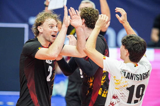 Team Belgium celebrate during the eight final match of the CEV Enel Eurovolley 2026, between Belgium and Czechia, at the Palavela in Turin, north west Italy - Monday, September 21, 2026. .  Copyright: xMarcoxAlpozzi LaPressex