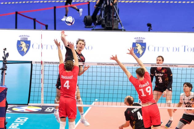 Belgium vs Czechia at Final Eight of the CEV Enel EuroVolley 2026 Men at PalaVela in Turin, Italy (L to R) Ferre Reggers of Belgium, LukaÅ¡ VaÅ¡ina of Czechia and Jakub Klajmon of Czechia during the Belgium vs Czechia match at Final Eight of the CEV Enel EuroVolley 2026 Men at PalaVela in Turin, Italy, on September 21, 2026. Belgium wins the match against Czechia with a score 3-1., Credit:Davide Di Lalla Unicode Images Davide Di Lalla Avalon Italy, Turin, PalaVela  Copyright: xDavidexDixLalla UnicodexImagesx xDavidexDixLallax xAvalonx 1137090101