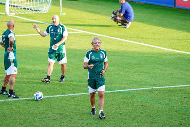 The head coach Roberto Mancini during the Italia team training at federal technical center of Coverciano, Florence, Italy - September 21, 2026. - Soccer  Copyright: xSaraxEsposito LaPressex