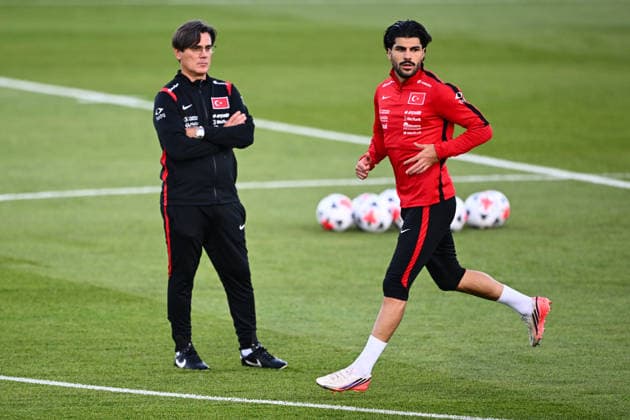 Turkish national football team prepares for UEFA Nations League clash against France ISTANBUL, TURKIYE - SEPTEMBER 21: Turkish national football team attends a training session under the lead of head coach Vincenzo Montella ahead of the UEFA Nations League A Group 1 clash against France, at Hasan Dogan Facilities in Istanbul, Turkiye on September 21, 2026. Hakan Akgun Anadolu Istanbul Turkey. Editorial use only. Please get in touch for any other usage.  Copyright: x2026xAnadoluxHakanxAkgunx