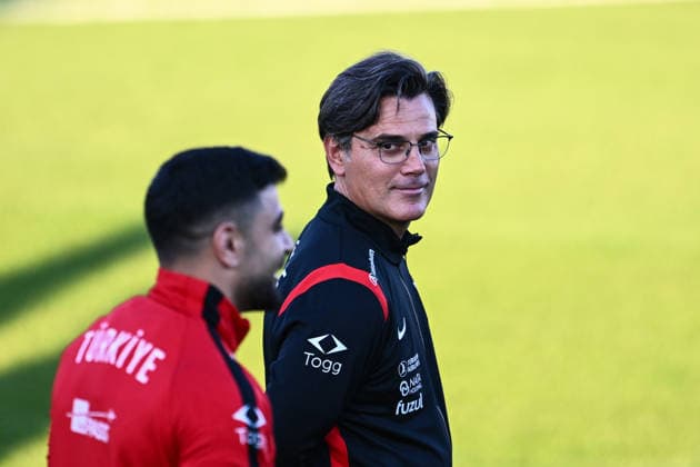 Turkish national football team prepares for UEFA Nations League clash against France ISTANBUL, TURKIYE - SEPTEMBER 21: Turkish national football team attends a training session under the lead of head coach Vincenzo Montella ahead of the UEFA Nations League A Group 1 clash against France, at Hasan Dogan Facilities in Istanbul, Turkiye on September 21, 2026. Hakan Akgun Anadolu Istanbul Turkey. Editorial use only. Please get in touch for any other usage.  Copyright: x2026xAnadoluxHakanxAkgunx