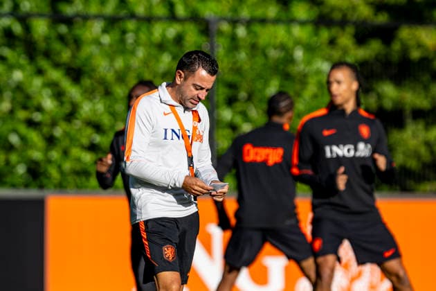 ZEIST - Nederland head coach Xavi Hernandez during the UEFA Nations League training ahead of the match against Duitsland at KNVB Campus on 21 September 2026 in Zeist, Nederland. (Photo by DeFodi Images) -