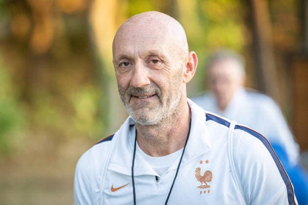 First training session for the French national team, Nationalteam with Zidane - Clairefontaine Goalkeeping coach Fabien Barthez leaves after a training session four days ahead of France s UEFA Nations League football match against Turkey in Clairefontaine-en-Yvelines outside Paris, on September 21, 2026. The gathering is the first of the French national team under its new coach Zinedine Zidane, appointed on July 28, 2026 on a four-year contract. The Nations League, which France won in 2021, will dominate Zidane s attention in the coming months before the draw for the Euro 2028 qualifying tournament takes place in early December.Photo by Alexis Jumeau ABACAPRESS.COM Clairefontaine-en-Yvelines France  Copyright: xJumeauxAlexis ABACAx