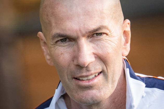 First training session for the French national team, Nationalteam with Zidane - Clairefontaine France s head coach Zinedine Zidane leaves after a training session four days ahead of France s UEFA Nations League football match against Turkey in Clairefontaine-en-Yvelines outside Paris, on September 21, 2026. The gathering is the first of the French national team under its new coach Zinedine Zidane, appointed on July 28, 2026 on a four-year contract. The Nations League, which France won in 2021, will dominate Zidane s attention in the coming months before the draw for the Euro 2028 qualifying tournament takes place in early December.Photo by Alexis Jumeau ABACAPRESS.COM Clairefontaine-en-Yvelines France  Copyright: xJumeauxAlexis ABACAx