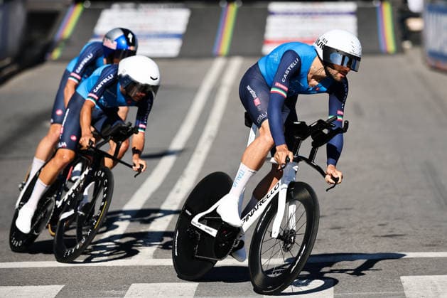 2026 UCI Road World Championships Picture by Alex Whitehead SWpix.com - 22 09 2026 - Cycling - 2026 UCI Road World Championships - MontrÃ al, Canada - Team Time Trial Mixed Relay - Mattia Cattaneo (Italy), Filippo Ganna (Italy), Matteo Sobrero (Italy) MontrÃ al Avenue du Parc Canada Copyright: x xSWpix.comx(t axPhotographyxHubxLtd)xAlexxWhitehead SWpix.comx SWP-3521-1219
