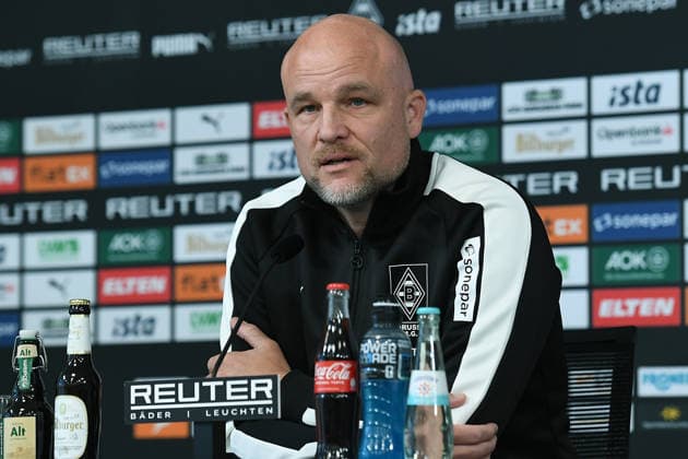 Vorstellung von Alexander Blessin als neuer Cheftrainer von Borussia Mönchengladbach am 23.09.2026 im ista-Borussia-Park in Mönchengladbach Rouven Schröder ( Head of Sports Mönchengladbach )