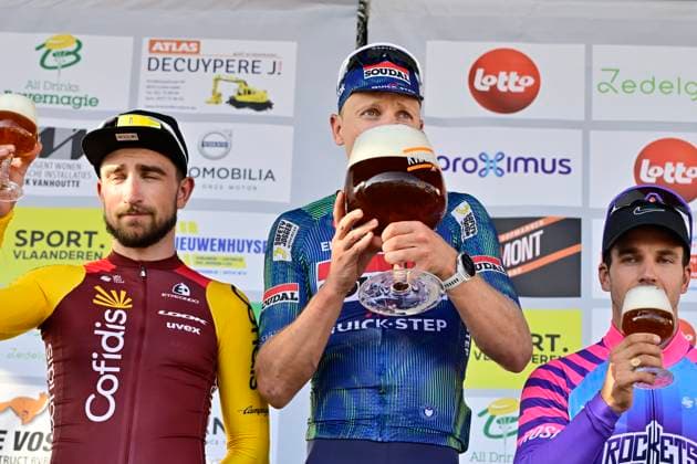 Omloop van het Houtland 2026 Cycling Race LICHTERVELDE, BELGIUM - SEPTEMBER 23 : Aniolkowski Stanislaw (POL) of Cofidis, Merlier Tim (BEL) of Soudal Quick-Step and Groenewegen Dylan (NED) of Unibet Rose Rockets pictured during the podium ceremony of the 80th edition of Omloop van het Houtland an UCI Class 1.1 one day cycling road race for Men Elite of 190 km with start in Zedelgem and finish in Lichtervelde on September 23, 2026 in Lichtervelde, Belgium, 23 09 2026 Lichtervelde Belgium  Copyright: xJanxDexMeuleneirx