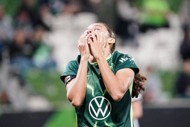 Deutschland: Fussball UEFA Women s Europa Cup 2026 2027, 2. Qualifikationsrunde, Hinspiel - VfL Wolfsburg vs SK Sturm Graz - AOK Stadion (Wolfsburg): Geste, Gestik, Emotion Kessya Bussy (VfL Wolfsburg Women, 19) Copyright: xAymanxAlahmedx