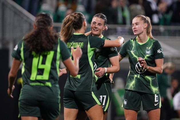 Deutschland: Fussball UEFA Women s Europa Cup 2026 2027, 2. Qualifikationsrunde, Hinspiel - VfL Wolfsburg vs SK Sturm Graz - AOK Stadion (Wolfsburg): Tor und Torjubel zum Katharina Piljic (VfL Wolfsburg Women, 17) Copyright: xAymanxAlahmedx