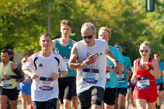 Berlin,27.09.2026, 52.BMW BERLIN-MARATHON,Impressionen vom Hohenzollerndamm im Bezirk Wilmersdorf