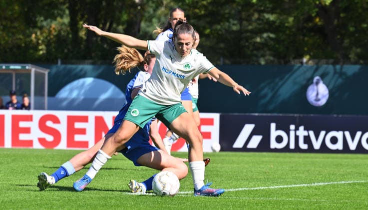 27.09.2026 - Fussball - Saison 2026 2027 - DFB Pokal Vereinspokal Frauen Damen - 01. Runde: SpVgg Greuther Fürth ( Kleeblatt ) - TSG 1899 Hoffenheim - Sportfoto Zink - xwoxzix - regulations prohibit any use of photographs as image sequences and or quasi-video - Aurora Tornaquindici (16, SpVgg Greuther Fürth ) Lisa Doorn (14, TSG Hoffenheim )