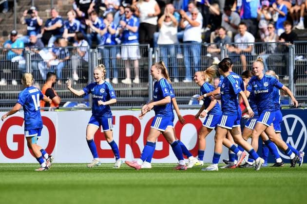 Schalke 04 - SGS Essen ** NUR FÜR REDAKTIONELLE ZWECKE ** EDITORIAL USE ONLY **<p>Fußball Frauen DFB-Pokall 1. Runde: Schalke 04 - SGS Essen am 27.09.2026 im Parkstadion in Gelsenkirchen Torjubel zum 1:0 durch Jolina Opladen ( Schalke 04 ) Deutschland Nordrhein Westfalen Gelsenkirchen Copyright: ThorstenxTillmann