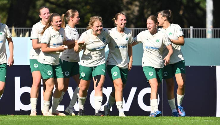 27.09.2026 - Fussball - Saison 2026 2027 - DFB Pokal Vereinspokal Frauen Damen - 01. Runde: SpVgg Greuther Fürth ( Kleeblatt ) - TSG 1899 Hoffenheim - Sportfoto Zink - xwoxzix - regulations prohibit any use of photographs as image sequences and or quasi-video - Torjubel Jubel Freude nach Treffer Tor Torschuß zum 1:3 durch Ann-Kathrin Wolfram (13, SpVgg Greuther Fürth ) -