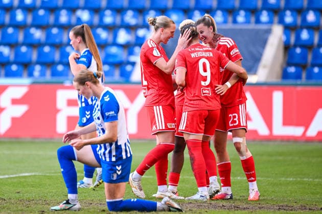 Fußball I Frauen I Saison 2026-2027 I DFB-Pokal I 1. FC Magdeburg - 1. FC Union Berlin I 27.09.2026 Torjubel Sophie Weidauer (9, 1. FC Union Berlin) mit dem Team Magdeburg Avnet Arena (Heinz-Krügel-Platz 1) Sachsen-Anhalt Deutschland Copyright: xLobeca InesxHähnelx