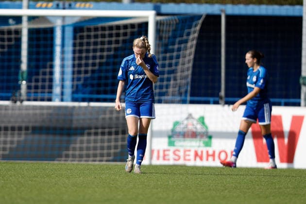 Fußball I Frauen I Saison 2026-2027 I DFB Pokal I FC Schalke 04 - SGS Essen I 27.09.2026 Jolina Opladen (11, FC Schalke 04) schaut frustriert Gelsenkirchen Parkstadion Nordrhein-Westfalen Deutschland Copyright: xLobeca CedricxSiefkerx